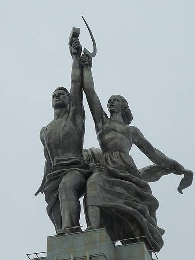 Monumentalskulptur Arbeiter und Kolchosbäuerin von Wera Ignatjewna Muchina († 1953) in Moskau (Detail).